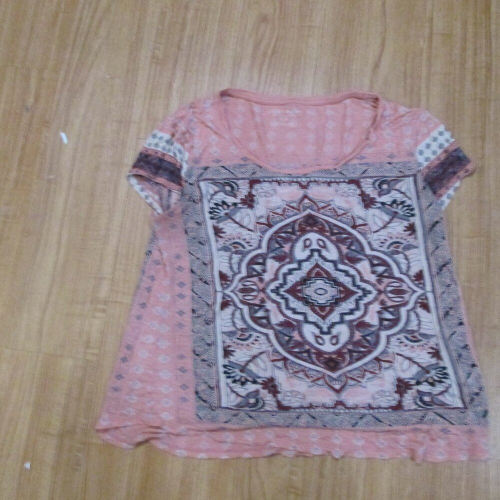 Lucky Brand size Large women's light top - Picture 2 of 4